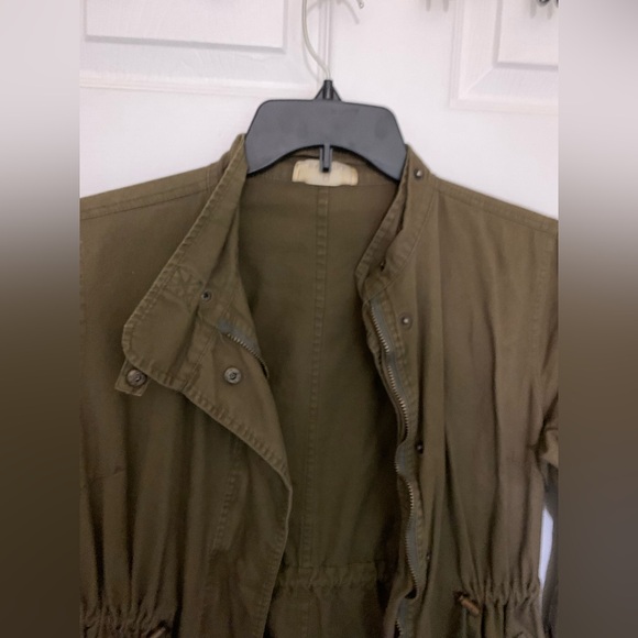 Utility Jacket - Picture 7 of 8